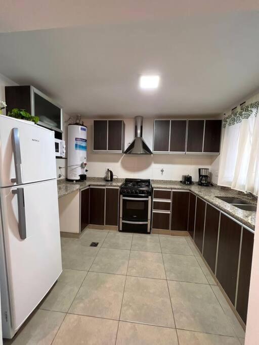 Lumiere Apartments - Hermoso Departamento En Complejo Residencial Mendoza Eksteriør bilde